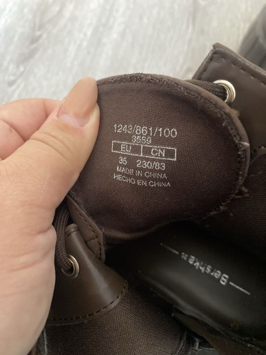 Взуття bershka 35 розмір ідеал