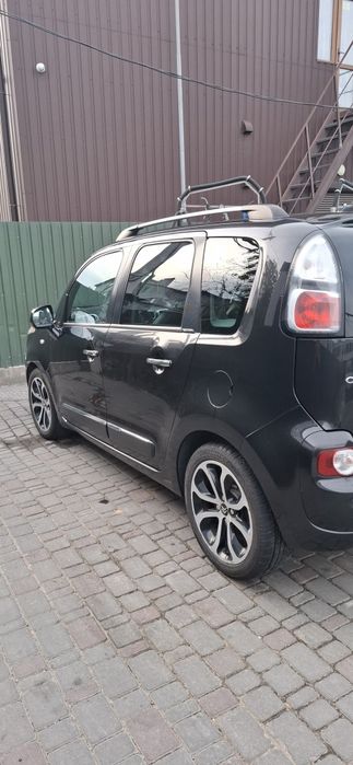 Продам машину Citroen C3 Picasso
