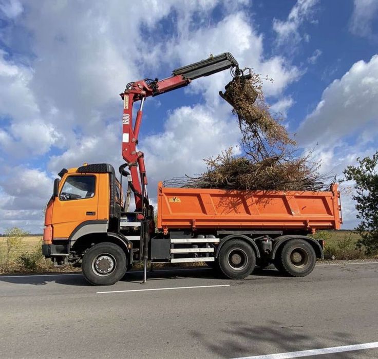 Послуги | оренда кран маніпулятор в/п 20т, стріла 11.7м.