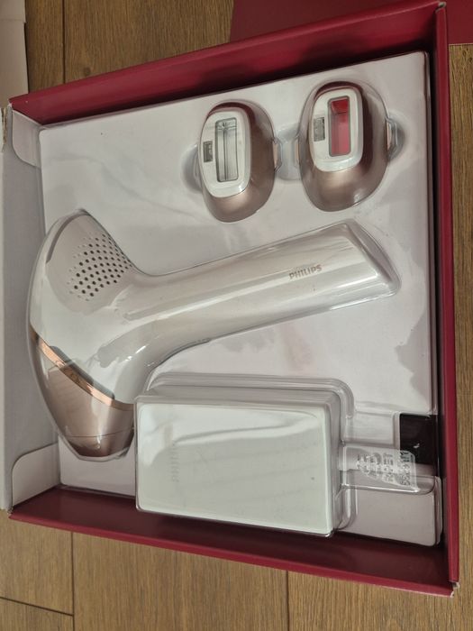 PHILIPS LUMEA IPL 9900 SERIES BRI973/00 – jak nowy