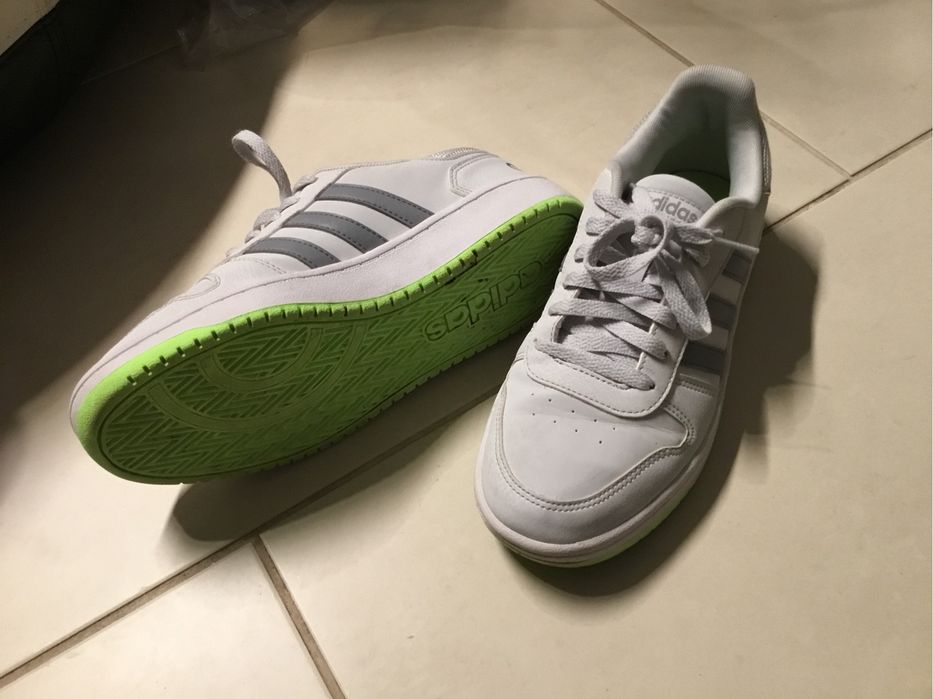 Buty sportowe ADIDAS biale rozm 40