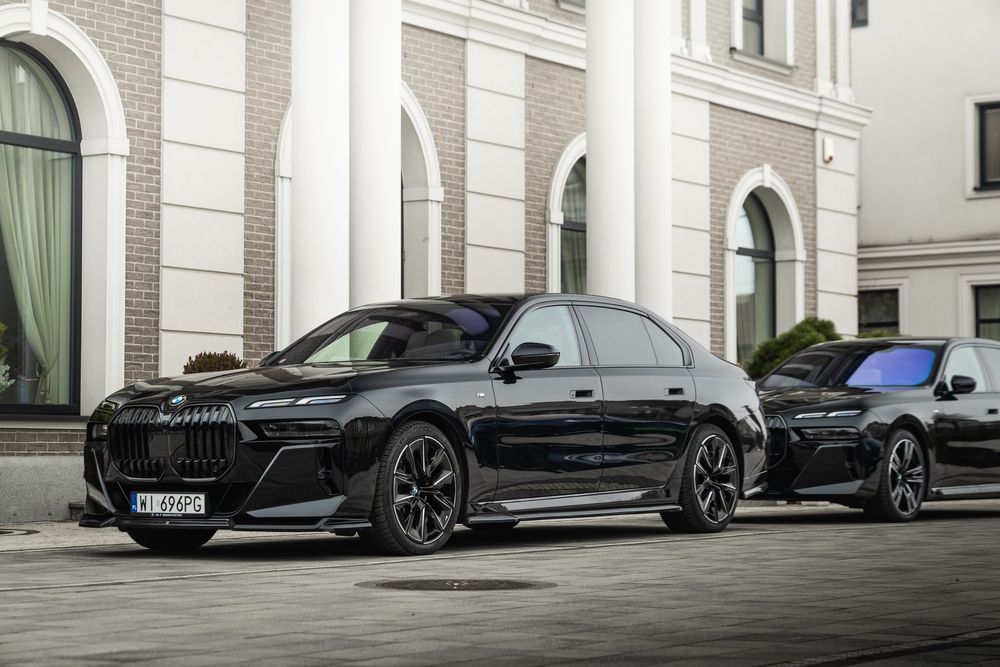 Wynajem auto do ślubu / wesele BMW 7 G70