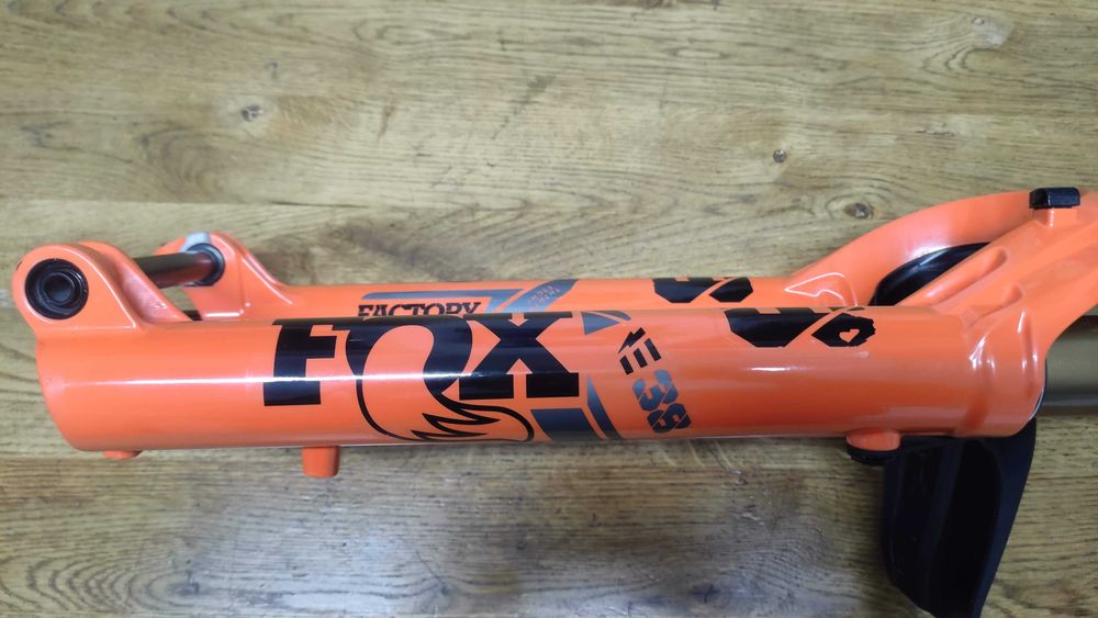 Amortyzator FOX 38 Factory Grip2 29 170 mm po serwisie Kalwaria