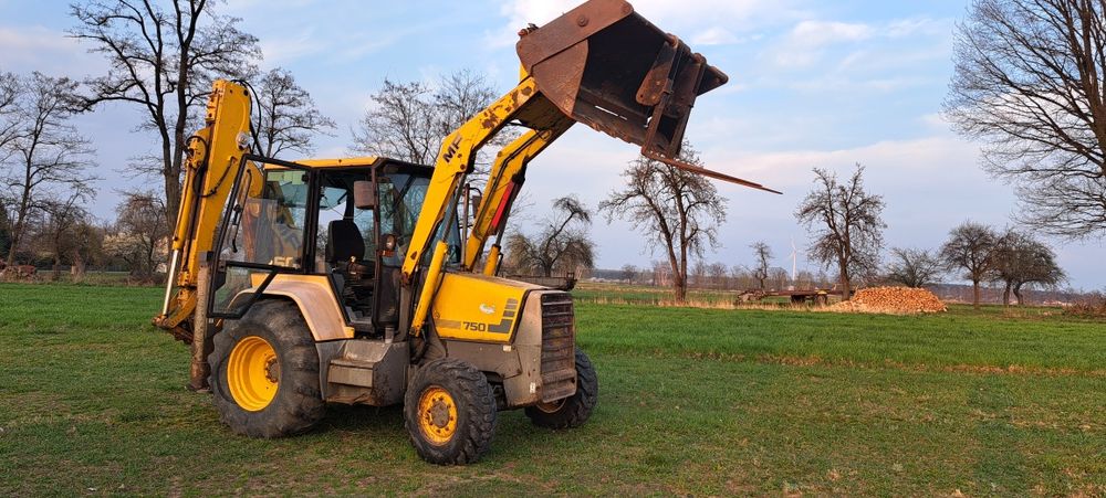 Koparko ładowarka MF750 teleskop ,Krokodyl,widły