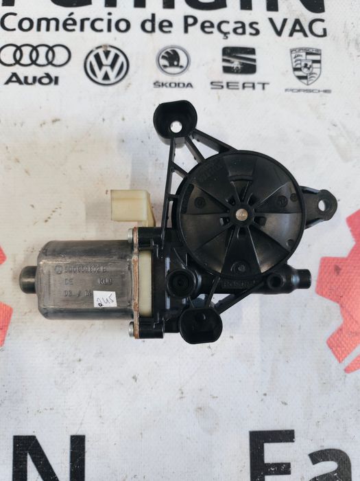 Motor Vidro Frente Esquerdo AUDI Q2