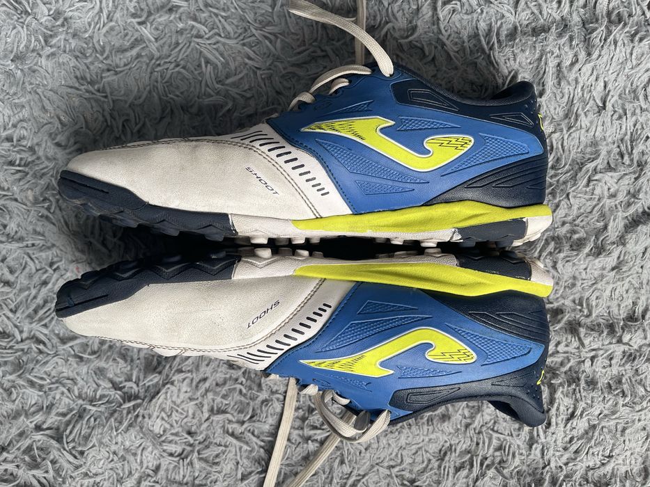 Продам сороконіжки Joma