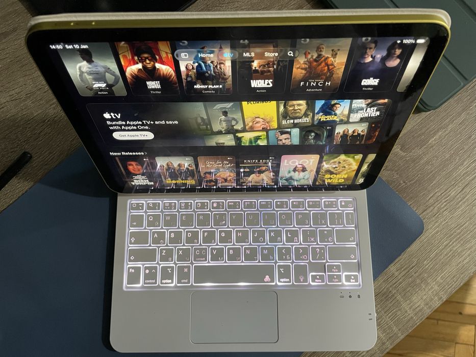 Чехол-клавіатура для ipad (10/11) покоління