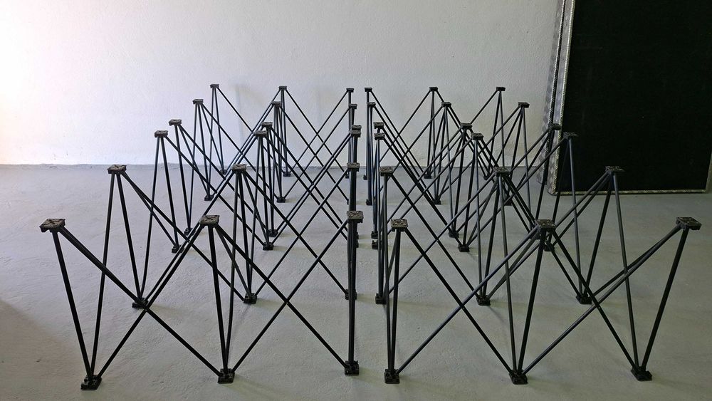 Palco - pés para estrados 1mX1m by Thomann - 4 unidades