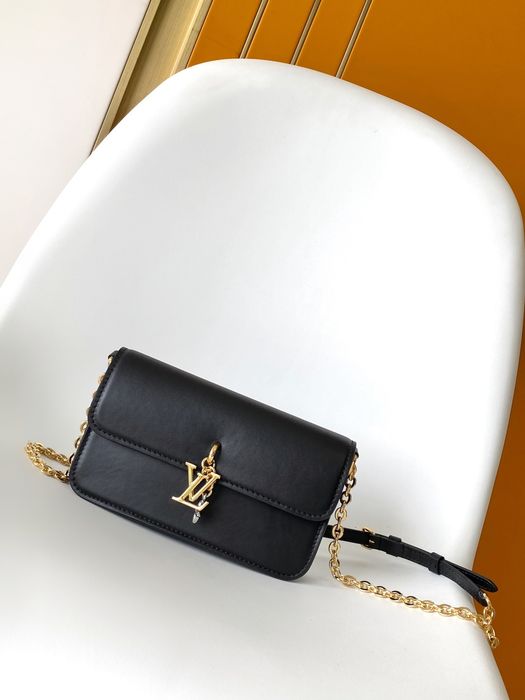Жіноча сумка LOUIS VUITTON M14547