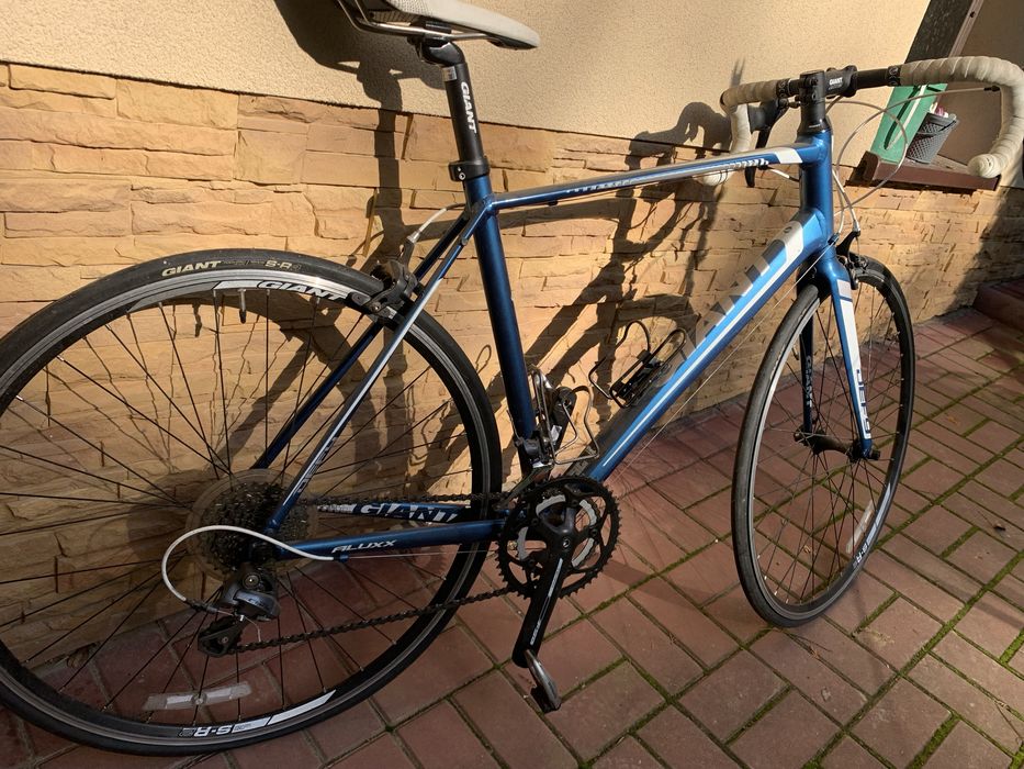 Giant Defy 4 M/L