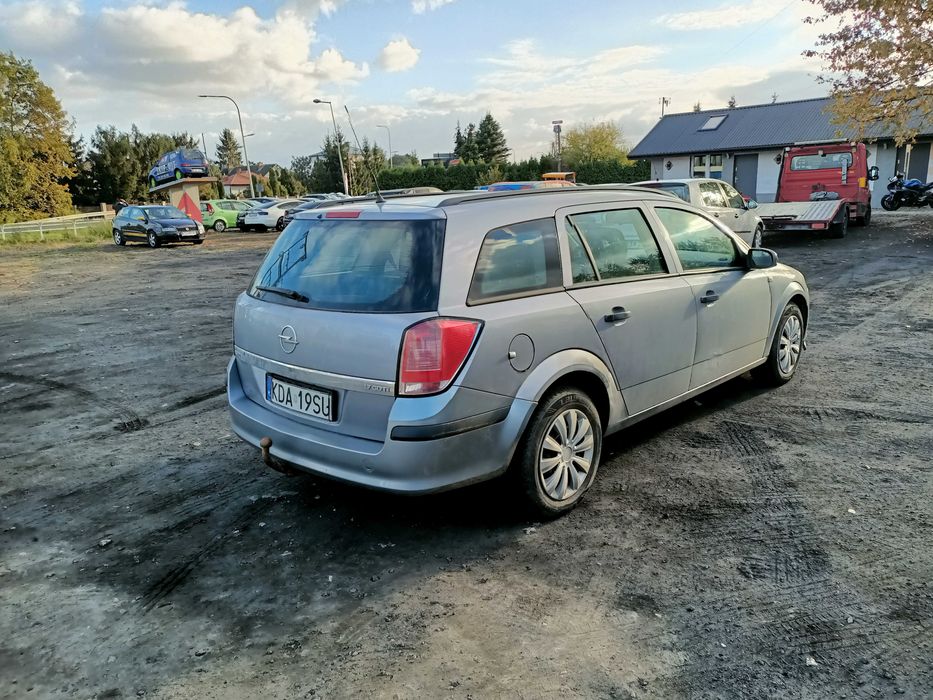 Opel Astra 1.7CDTI 80km 05r