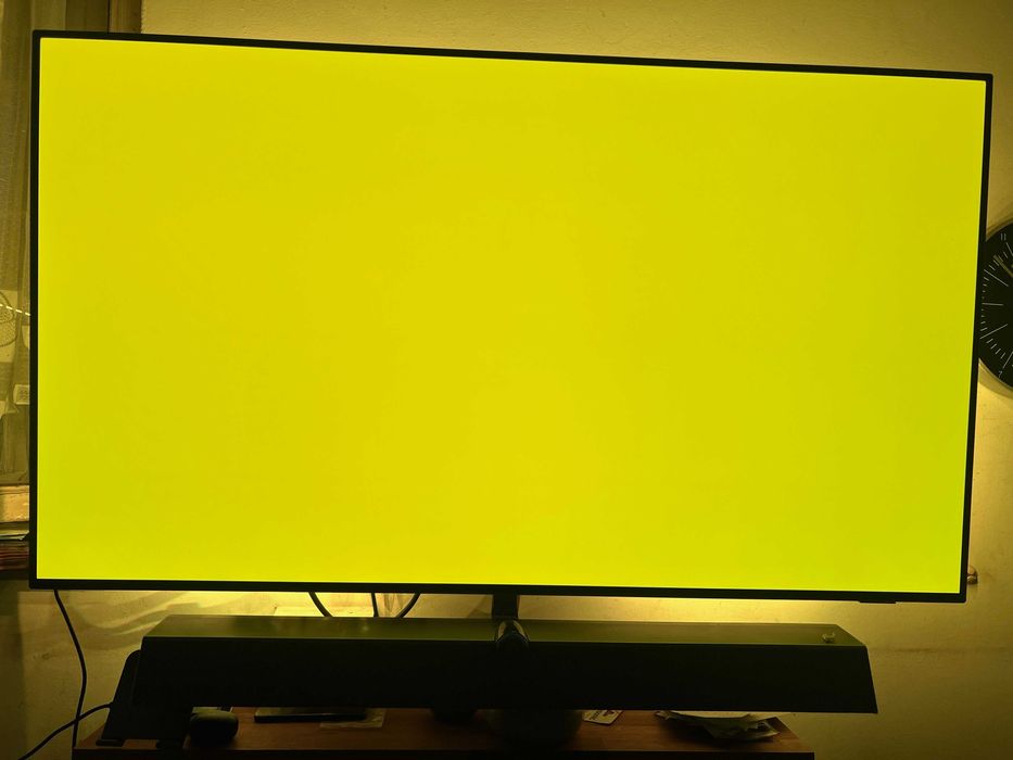 55OLED935 topowy model + soundbar B&W niski stan godzin pracy 4130