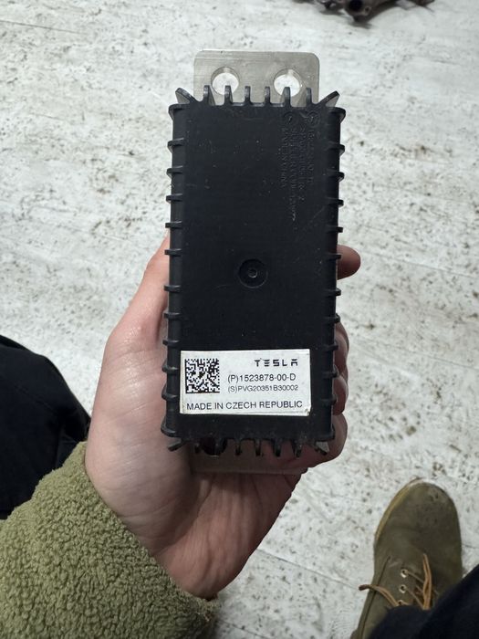 Піропатрон tesla model s x plaid