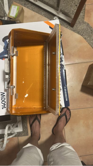 Ferramenta emassar pladur.