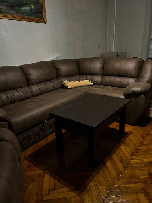 Продаю 3к квартиру м.Суми