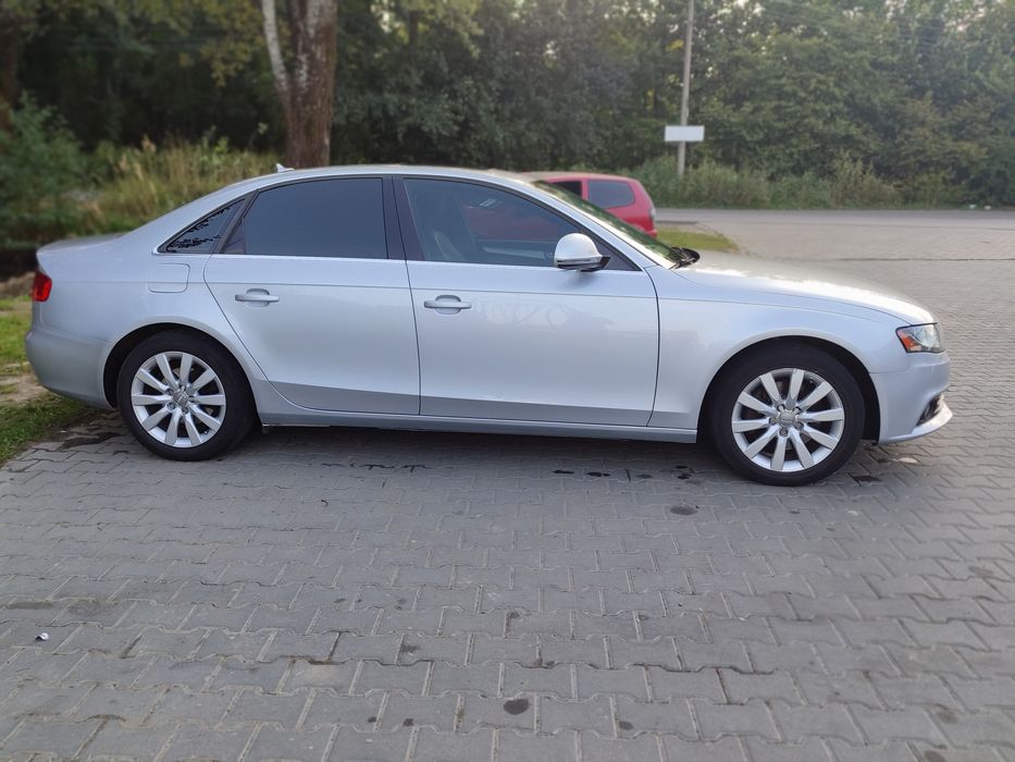 Ауді А4Б8 2.0 бенз, автомат квадро Audi A4B8 2.0 benzin Quattro