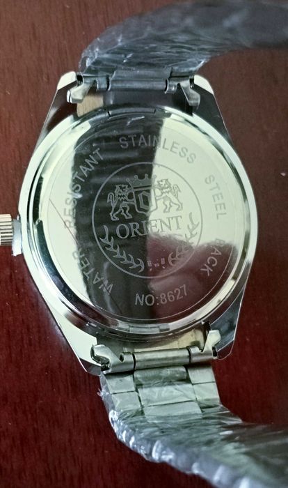 Часы Orient 3 stars Quarz.