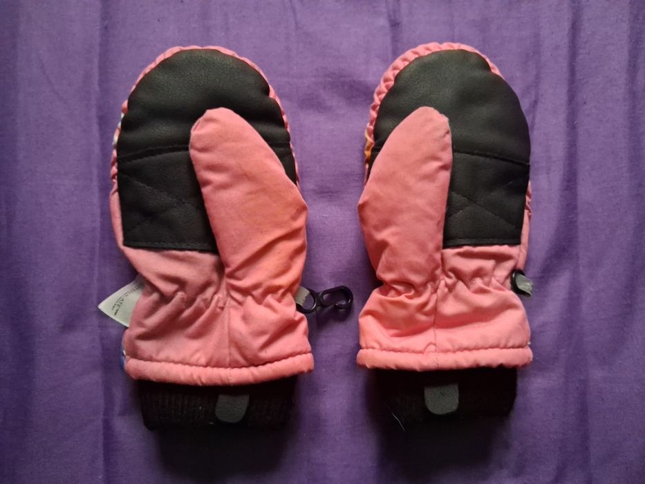 Dziecięce rękawiczki narciarskie C&A rozm. 110-116