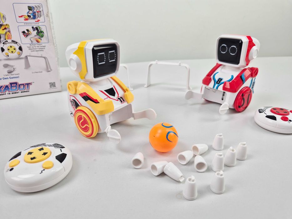 Игрушки РОБОТЫ ФУТБОЛИСТЫ KickaBot от Silverlit - Оригинал!