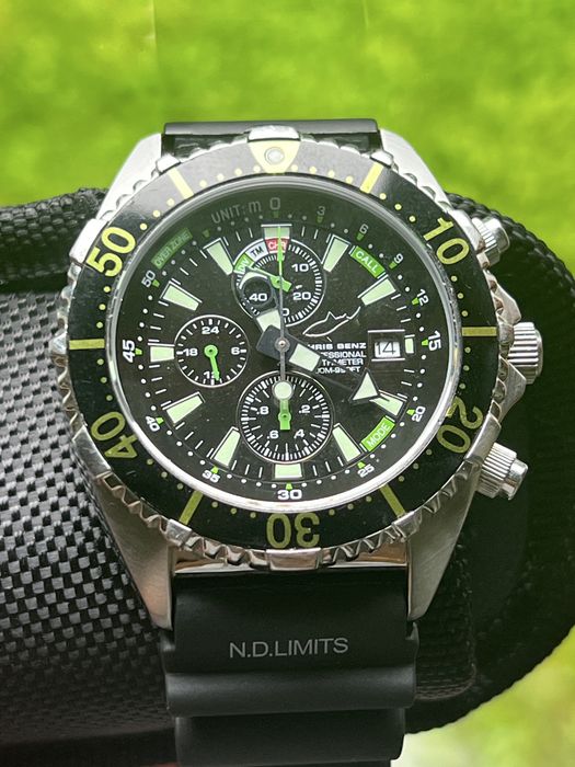 Zegarek nurkowy z głębokościomierzem CHRIS BENZ 300M CB-C300X-G-KBS