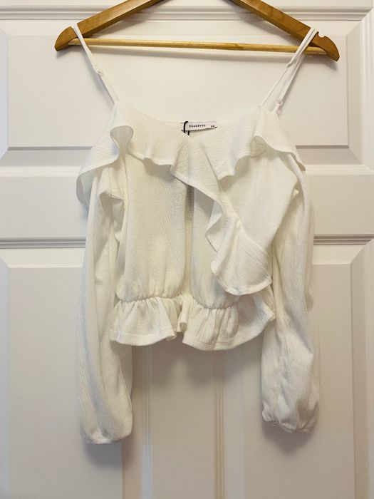 Bluzka hiszpanka must have na lato