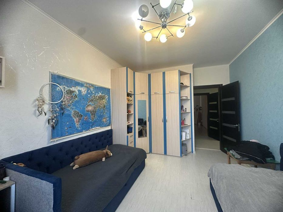 Трехкомнатная квартира и кухня 38м, ЖК "Звездный Городок", Армейская