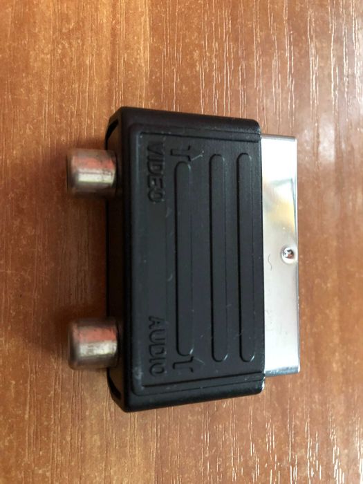 Przejściówka adapter audio video - 2 gniazda cinch  na wtyczkę Euro