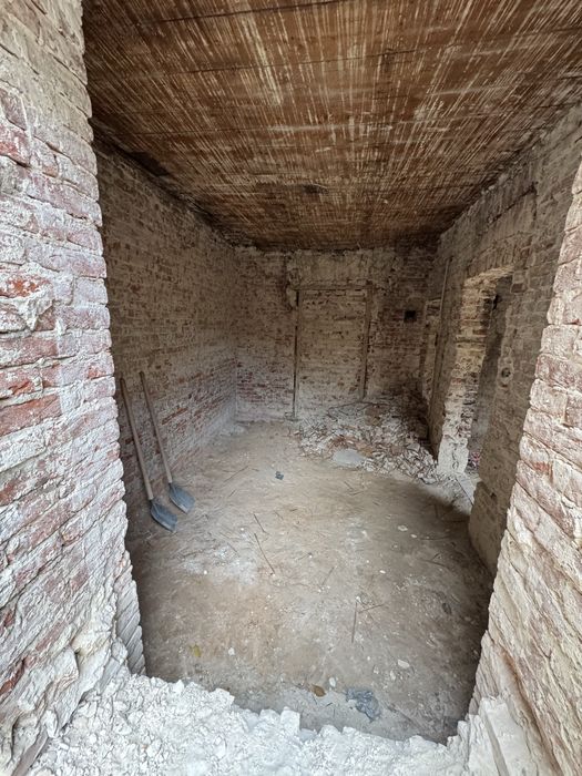 Демонтажні роботи та вивіз сміття / перевезення / вантажники / підключ