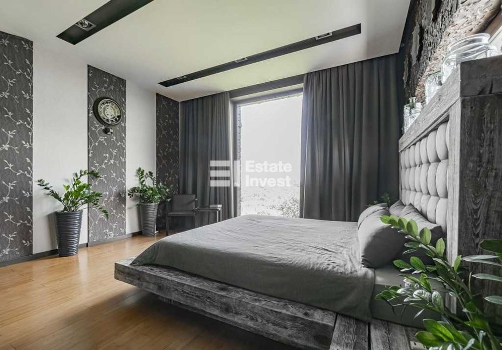 Здається 2-поверховий будинок в селі Коротич, Харківський р-н