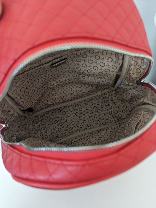 Plecak Guess czerwony