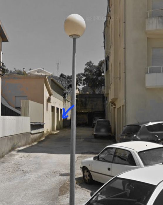 Arrendo garagem junto à PSA/Stellantis