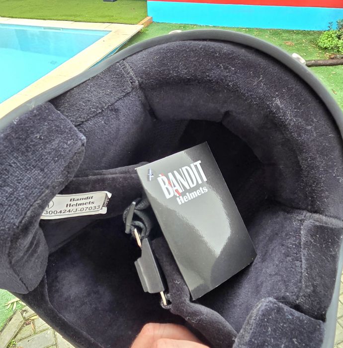 Capacete Bandit Novo