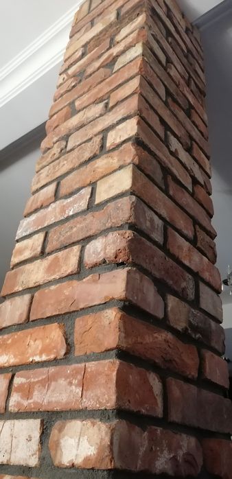Narożniki z cegły, elka z cegieł płytki