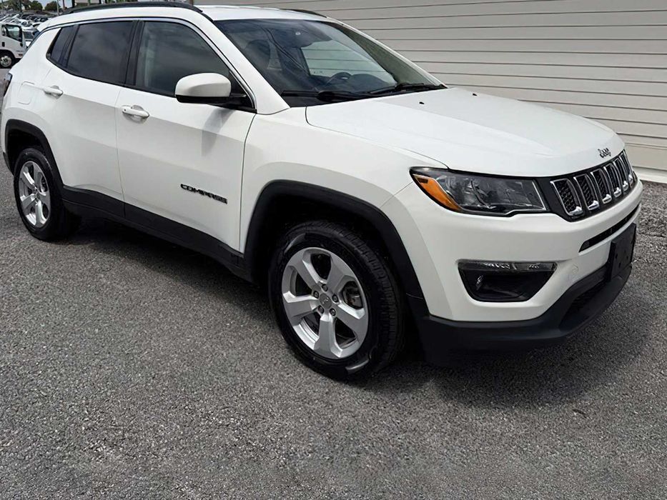 Jeep Compass Latitude      2019
