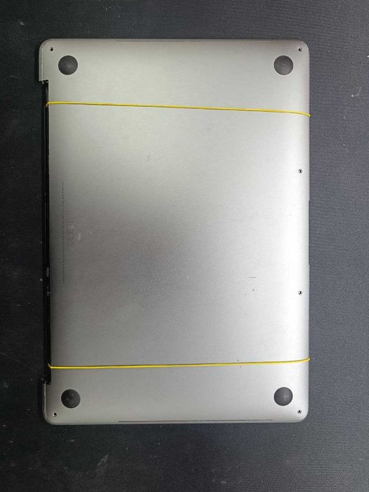 Комплектуючі для MacBook