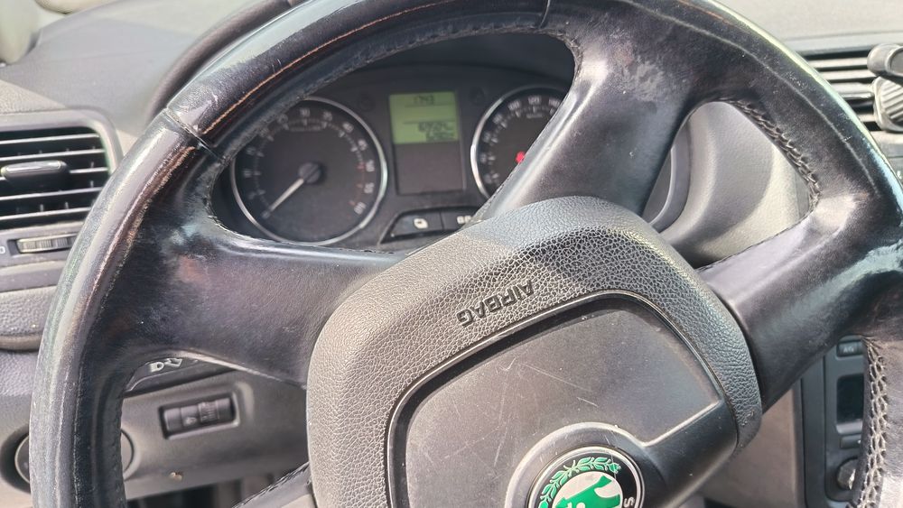 Skoda Fabia 1.2 gasóleo