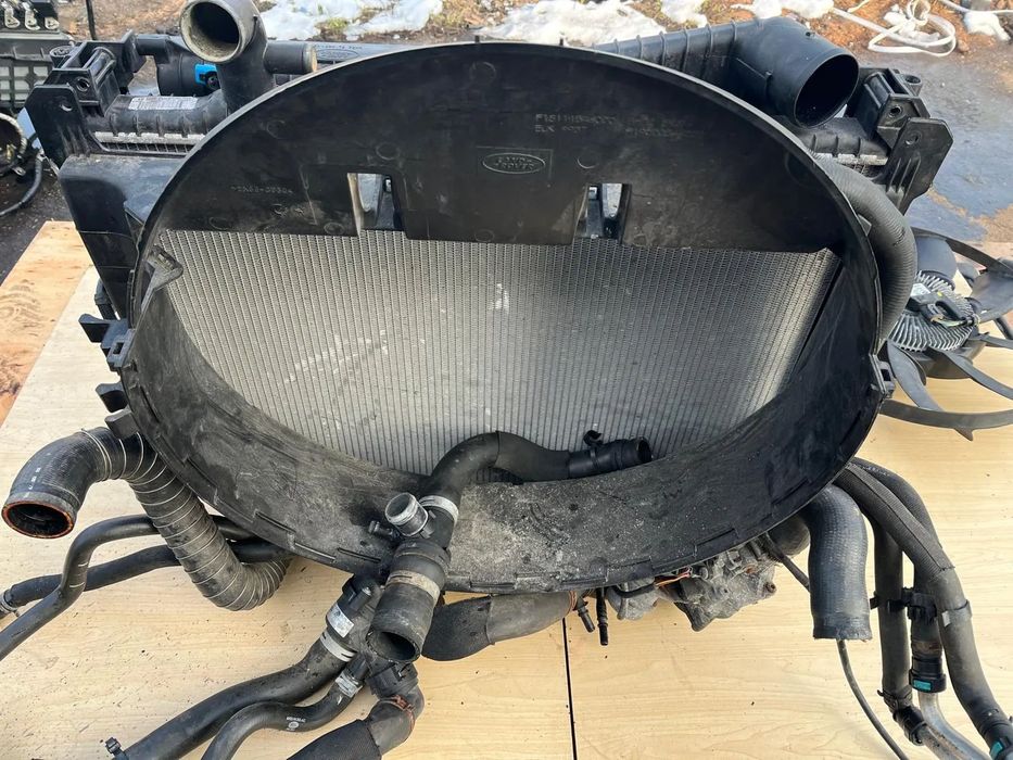 Chłodnica chłodnice komplet Land Rover Discovery 4 IV 3.0 TDV6 2009-2016