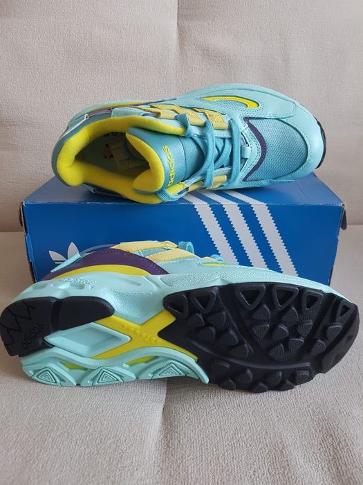 Buty sportowe Adidas Torshion Lxcon