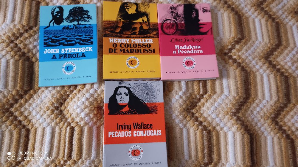 Vários livros da editora Livros do Brasil