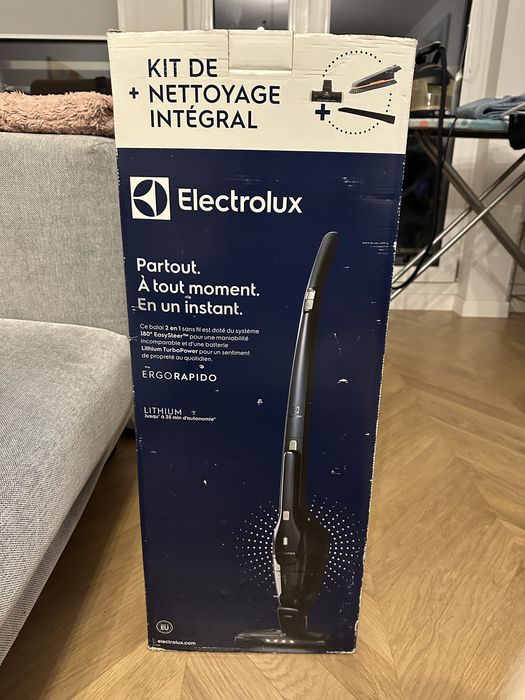 Alimentatore E Adattatore Ktec/Electrolux Per Aspirapolvere Ergorapido - 12V, Cavo 1 Metro (Usato/Ricondizionato)