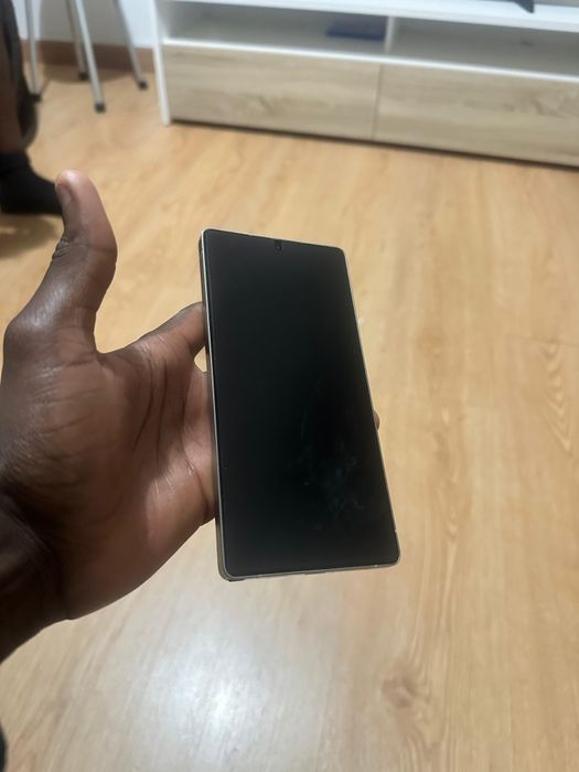 Samsung s25 ultra Semi-novo sem qualquer sinal de uso