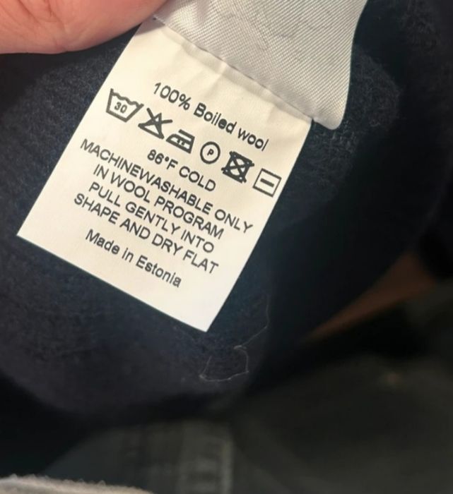 Snowboard. Bluza z kapturem wełniana