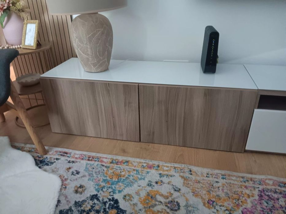 Móvel de TV e aparador IKEA (conjunto de móveis que dá para conjugar de várias formas)