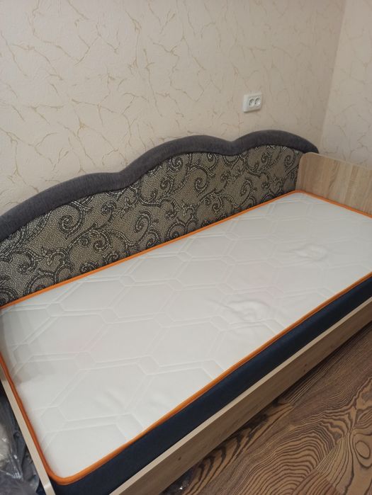 Кровать односпалка