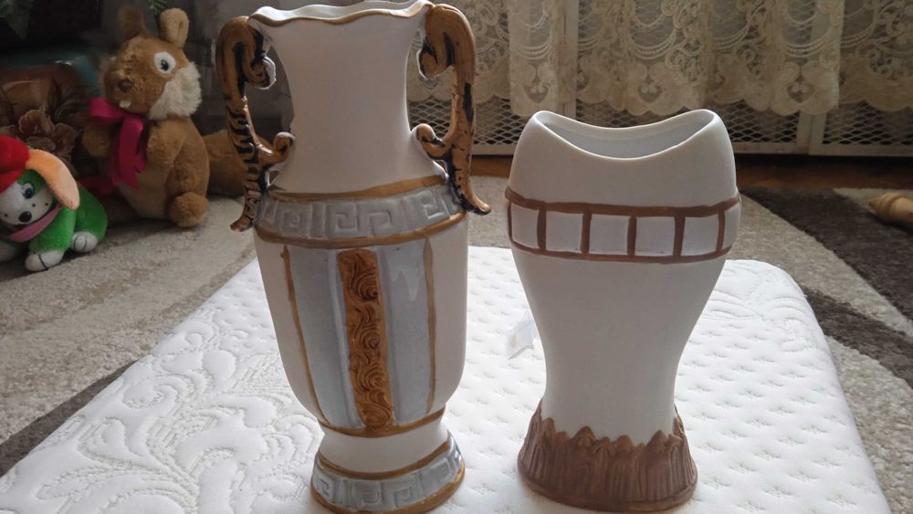 Вазы декоративные