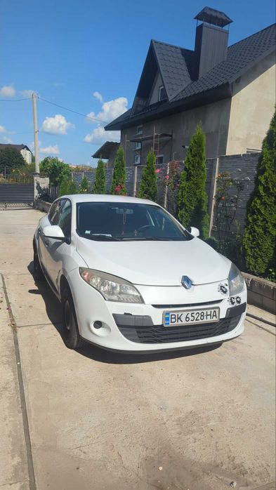 Renault megane 3  2011р двигун К9К дизель РЕНО меган