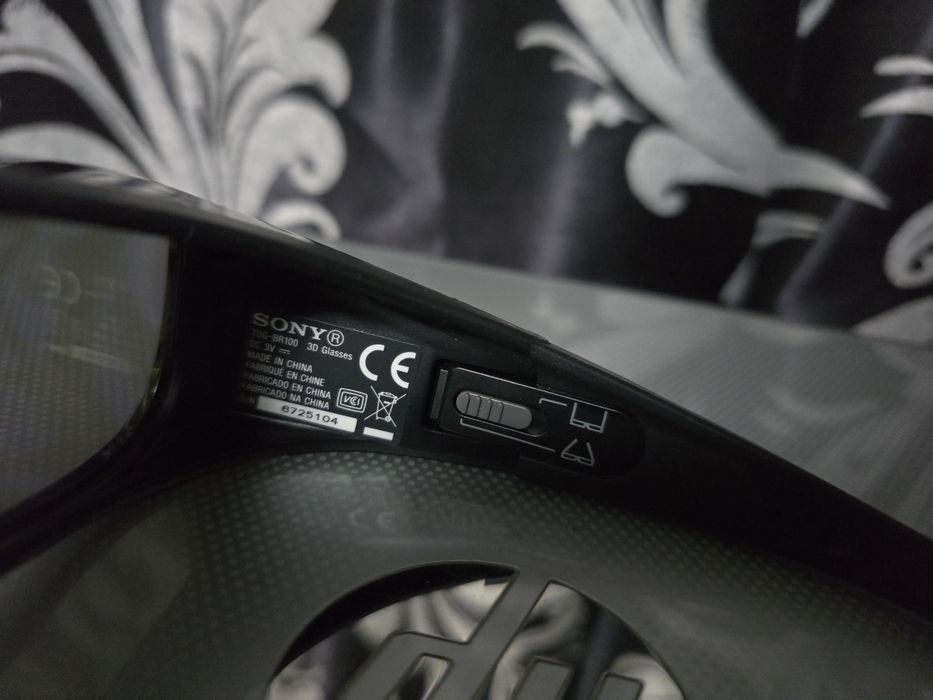 Продам оригінальні активні 3D окуляри SONY TDG-100.