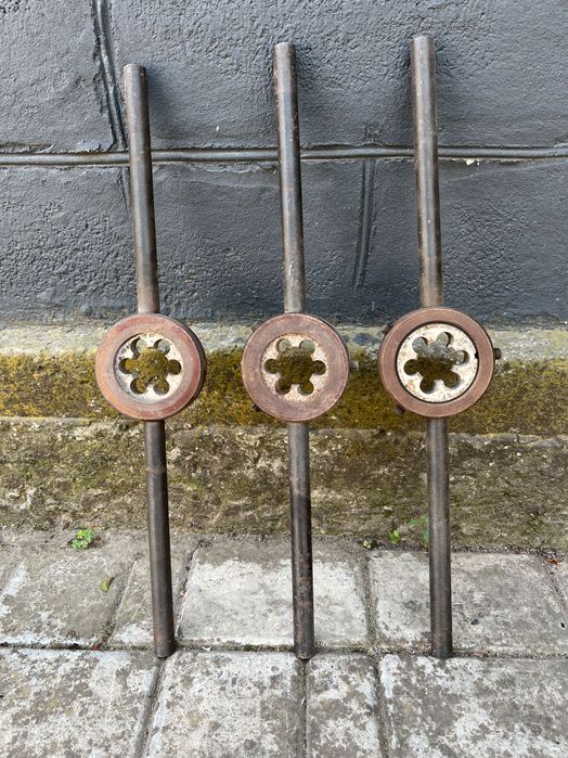 Продам плашки (лєрки) з тримачами нові