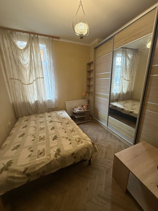 Продам частину будинку