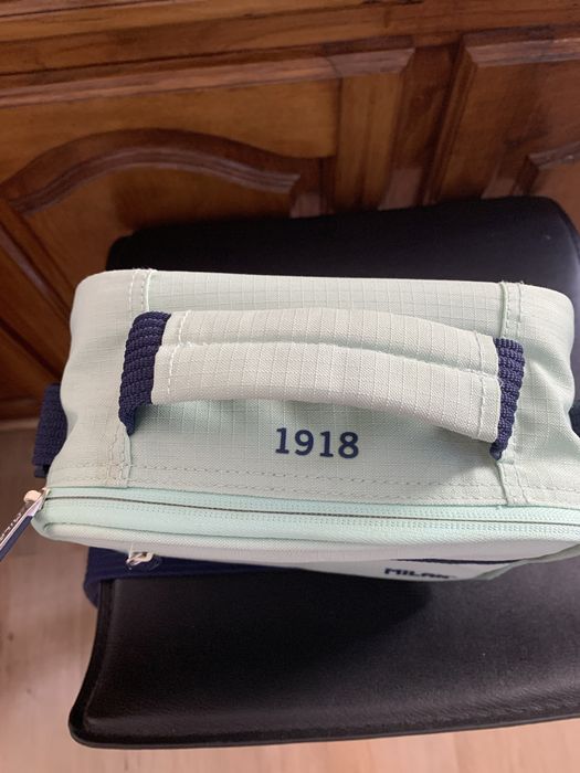 Lancheira verde claro